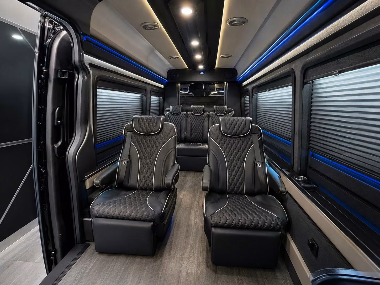 airport transportation for sports teams and fan groups in syracuse