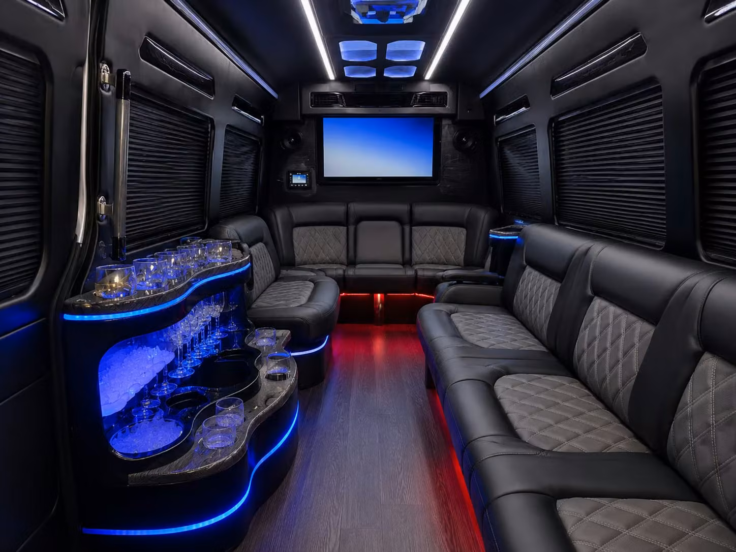 bus rental options for syracuse trips